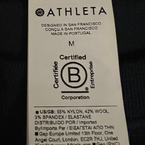 Athleta Ascent Seamless Top Size Medium - Picture 8 of 8